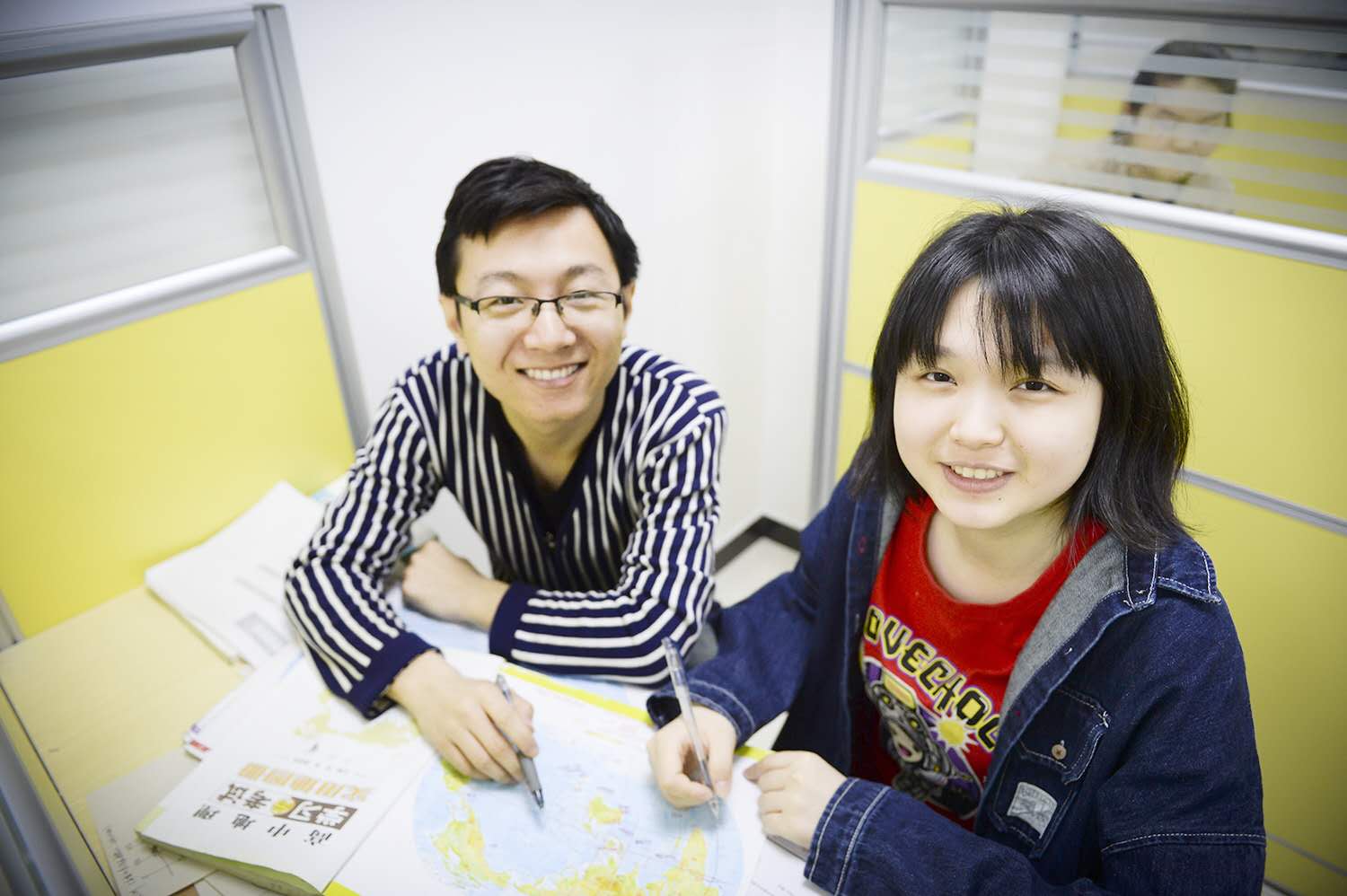 孩子沉迷手机、不愿上辅导班，怎么办？一招就能解决