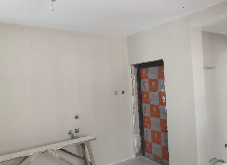 油漆工建议先刷墙？木工建议先做柜子？都有道理，但听谁的好呢？