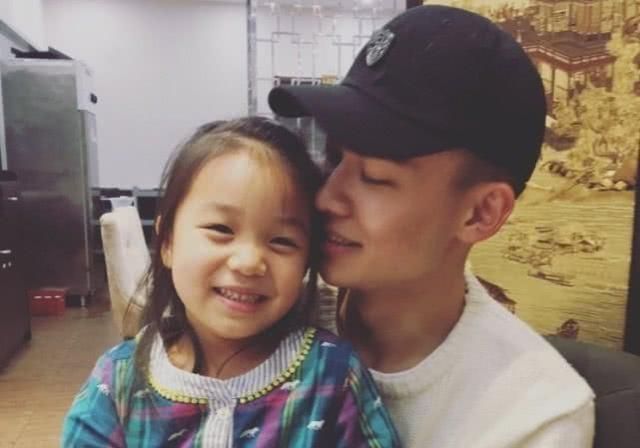 大江之死，意难平！但好在苏可和<扫黑风暴>主演们的婚姻都很美满