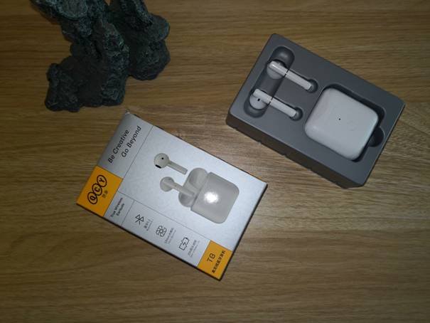 该有的全给你，除了高价格-QCY-T8半入耳蓝牙耳机