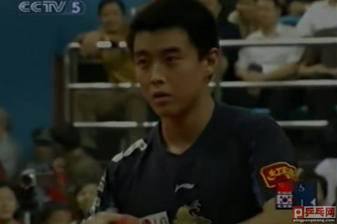 2003乒乓球世界杯视频(2003世界杯，王皓7局险胜柳承敏，为雅典奥运会失利埋下隐患)