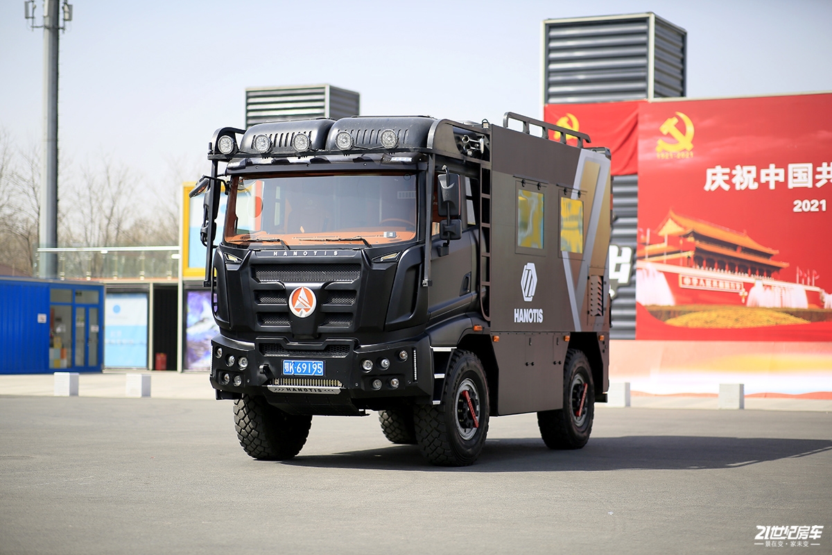 乾山h6700越野房车