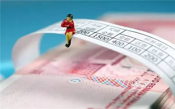 跳槽入职新公司，面试虚报了工资，现在HR要银行流水该怎么办？