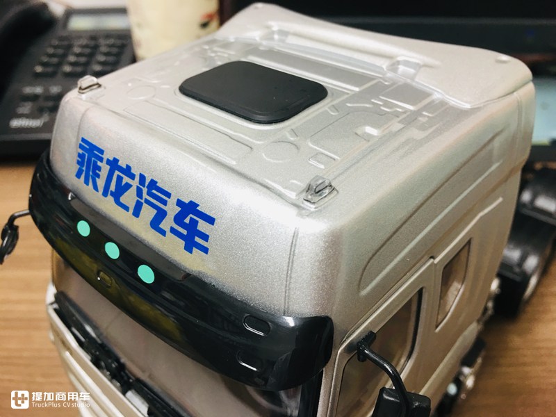 乘龙推出的第二款卡车模型，做工优秀价格美丽，乘龙M7模型开箱