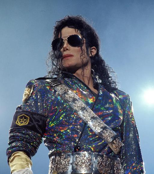 杰克逊的脸像鬼图片(庞麦郎出精神病院后发新歌) - 赤虎壹号