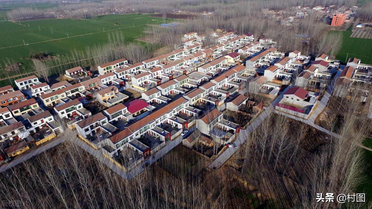 农村开展“两建一升”，改造后有很多好处，村民速了解