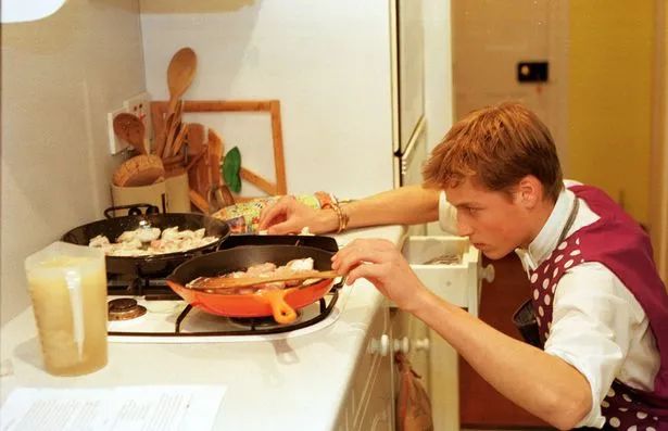 从学校成绩来看威廉王子确实比哈里聪明很多，但没想到梅根是学霸