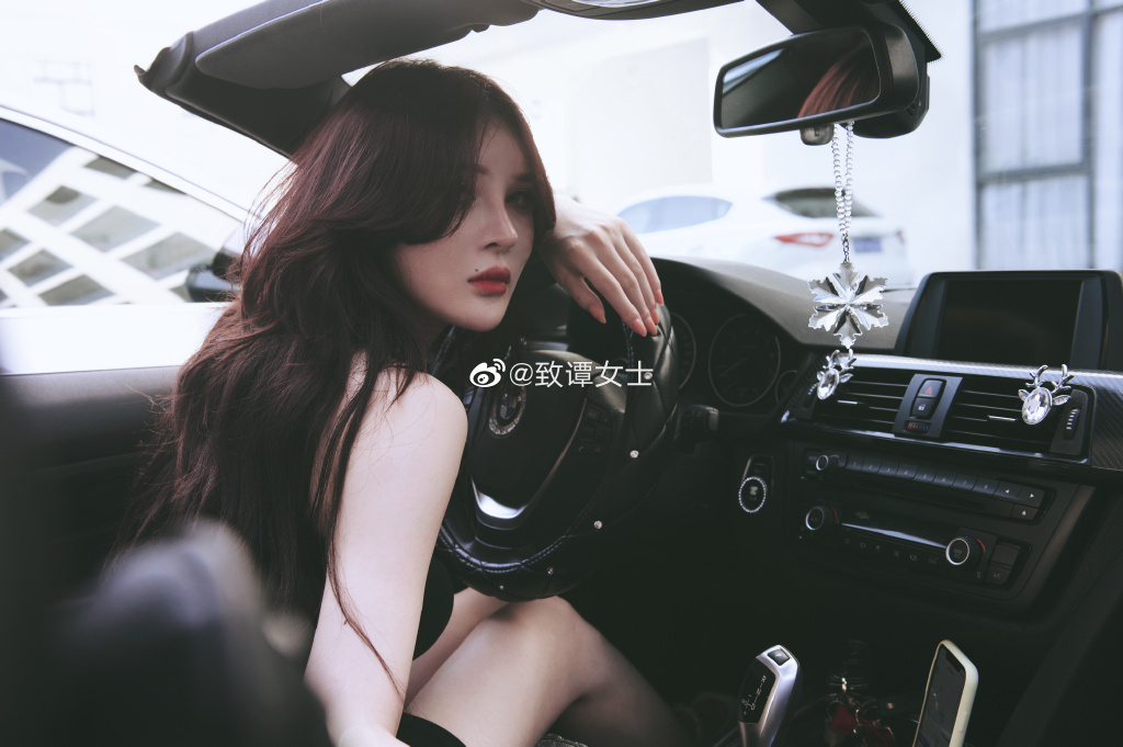 武大副教授被曝出轨多位女生！聊天内容不堪入目，女友小他19岁