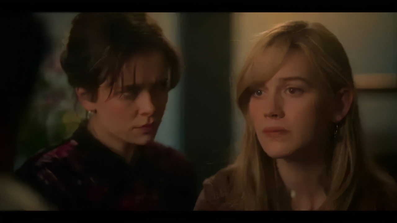 秋天有一个大库存，第二是性感的。