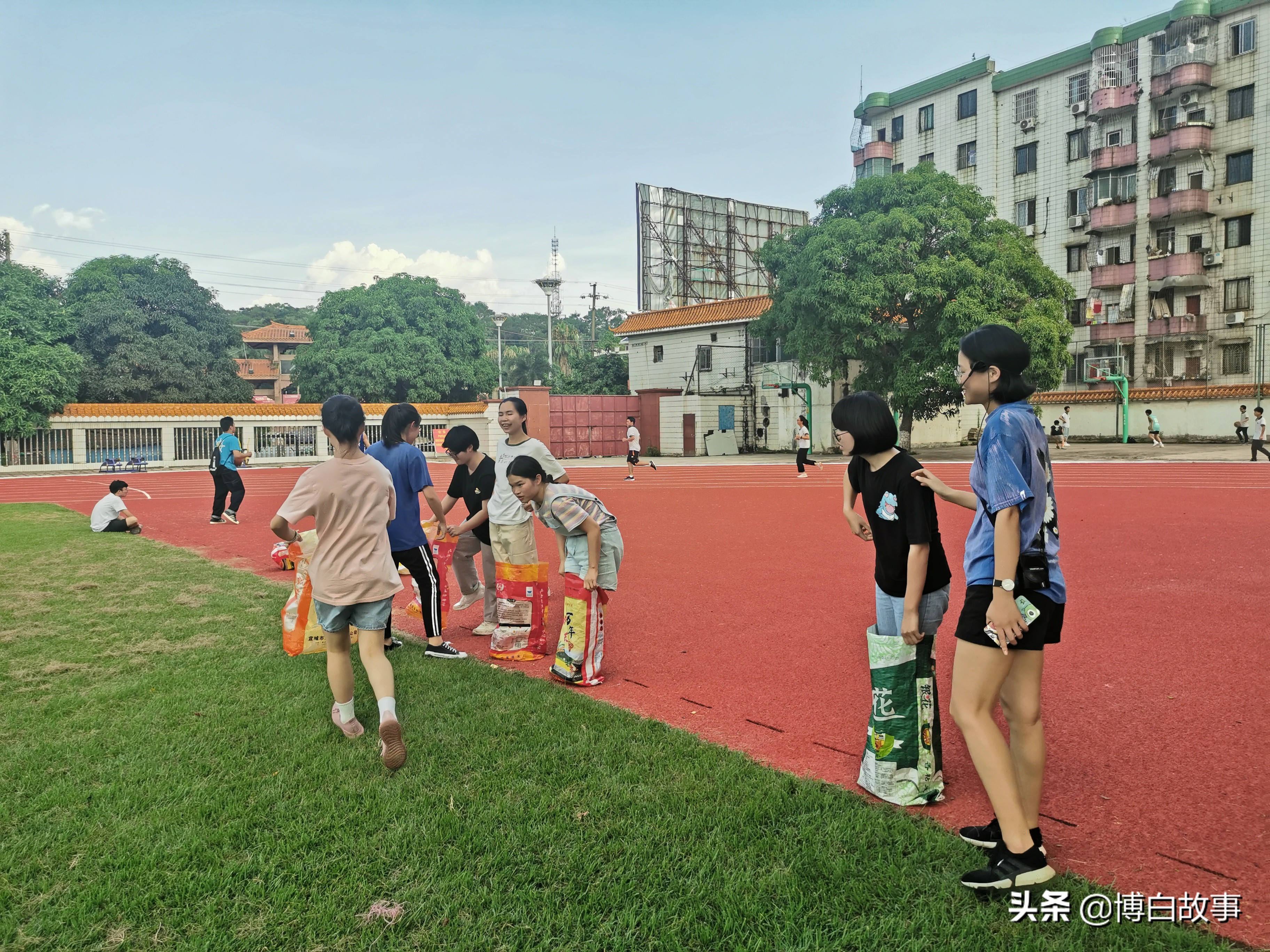 广西博白县中学做了大量工作，确保考生以最佳状态参加高考