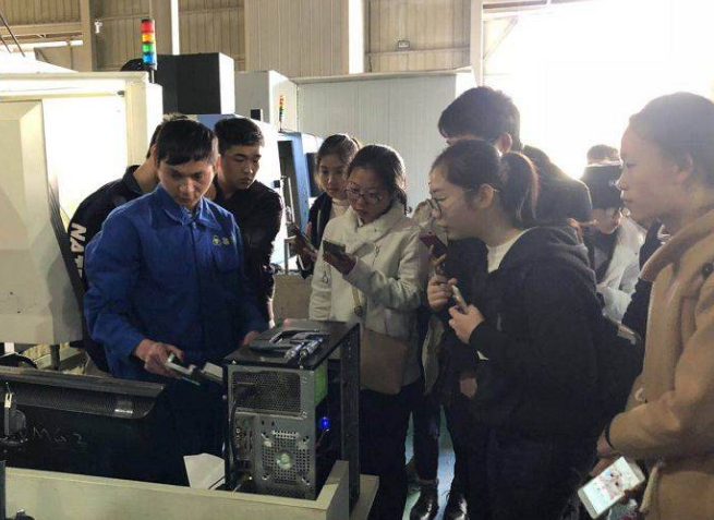 一流学府没能挽救天坑专业？从清华转学电子科大，属跨省申请转学