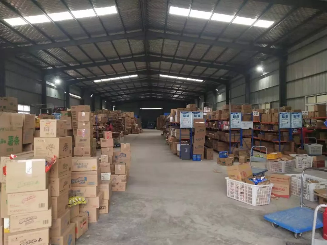 圈外人入局经销商，在县级市场年销近5000万，直营2000多家网点