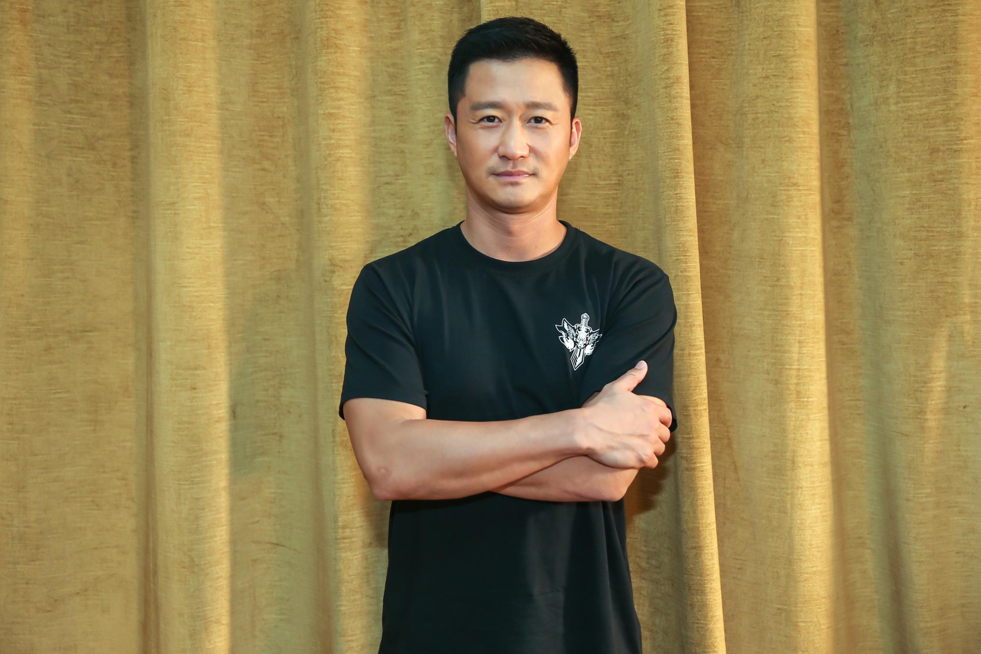 吴京透露《战狼3》为何姗姗来迟，这个理由令人肃然起敬