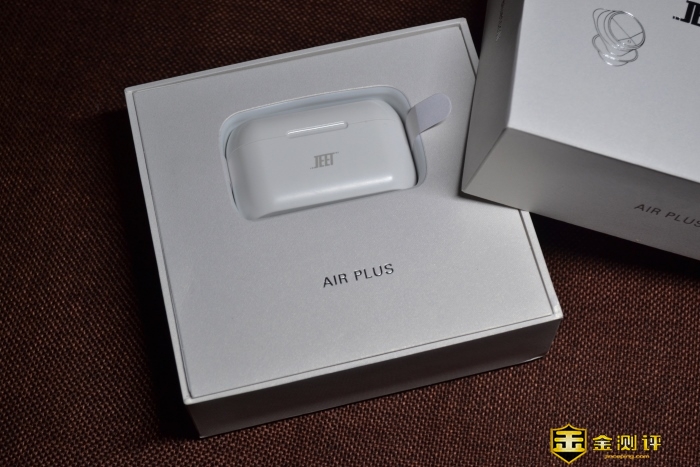 「金测评」泰捷JEET AIR PLUS真无线蓝牙耳机：真水无香爱乐之声