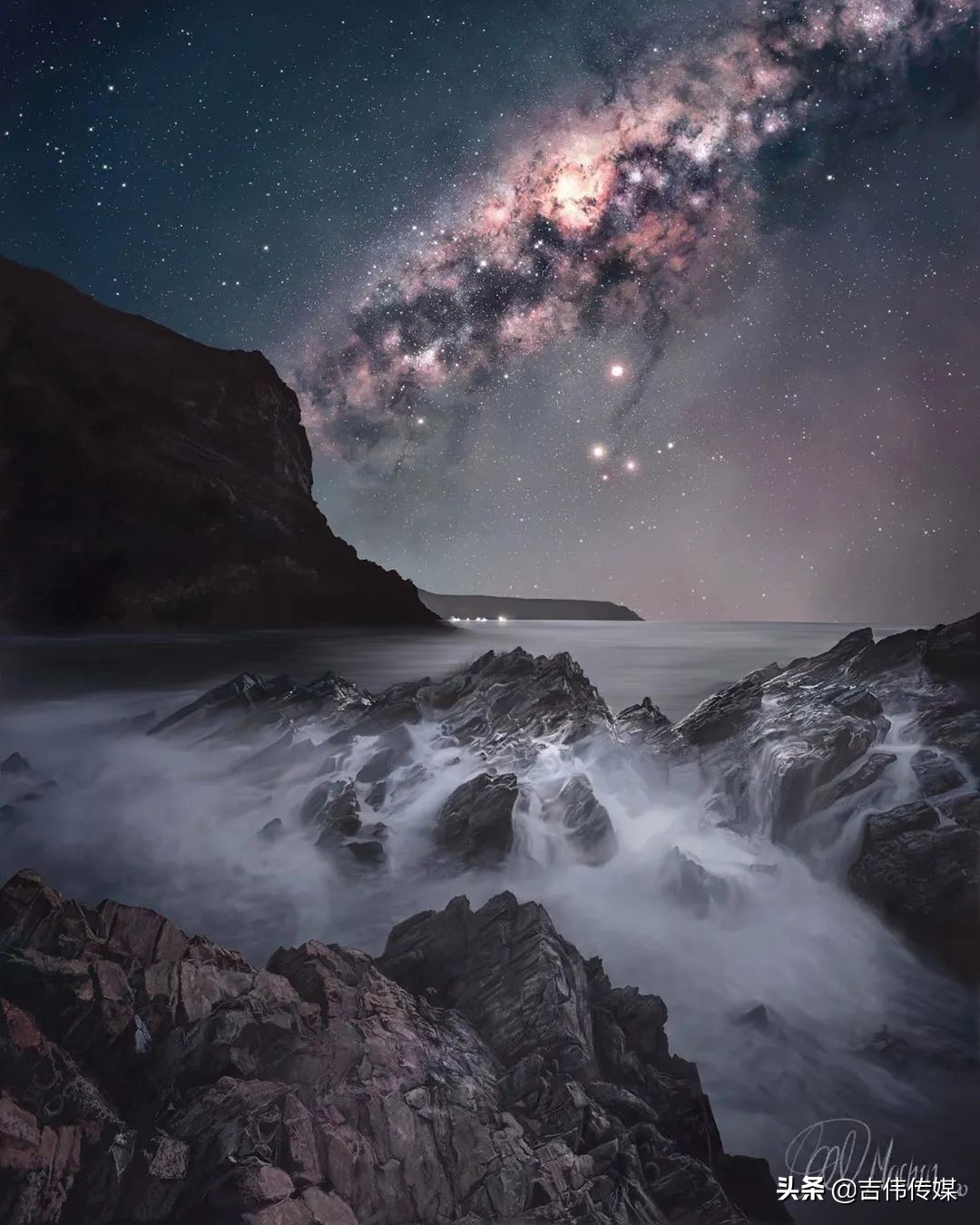 大美女艺术家笔下的浩瀚宇宙，众多围观爱好者赞不绝口