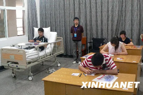 不是每一年高考都在“678”！这些特殊的高考日期，每一次都是见证历史！