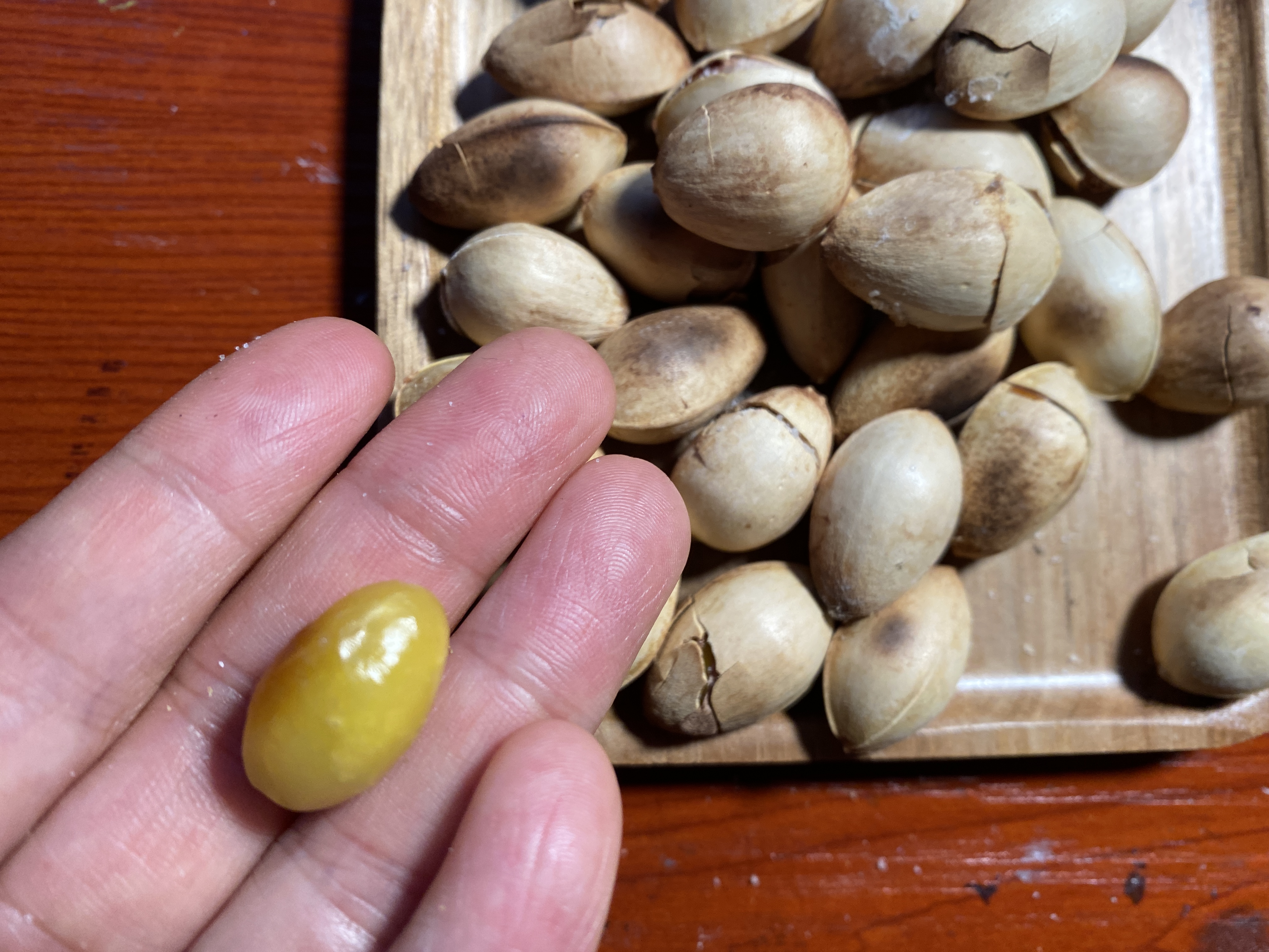 新鲜银杏怎么吃？盐烧银杏果，日本居酒屋必点下酒菜