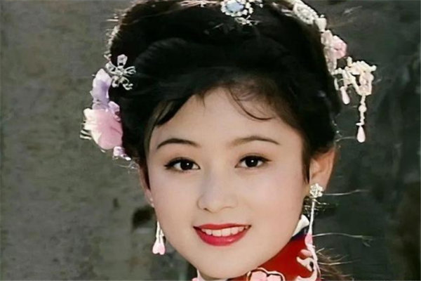 八戒酒后调戏嫦娥，仙子大声呼救！当年的天蓬元帅，与蓬蒙有关？