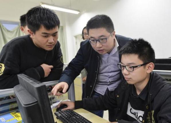 高中“被迫”走单招的学生，毕业之后后悔了吗，家长不妨提前了解