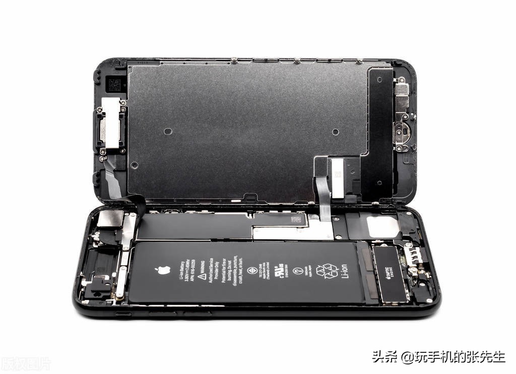 苹果X黑屏，但仍然有声音，这是什么问题？