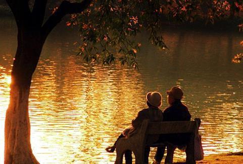 关于亲情淡漠的说说配图「经典」 _qq说说网