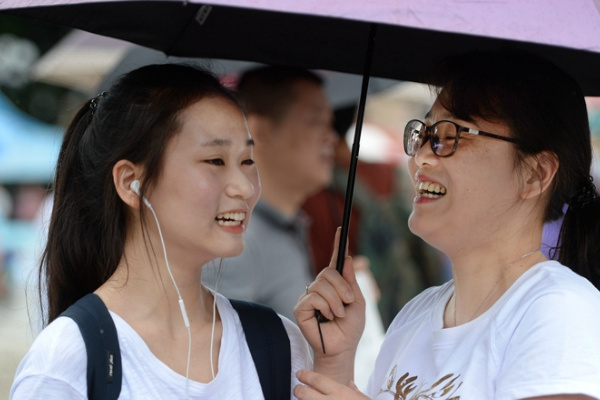 河北4所民办学校“被惩罚”，争抢生源还乱收费，家长拍手叫好