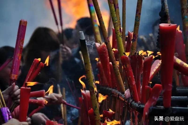 春节烧香祈福，别拜错菩萨，求错神