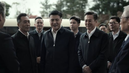 《扫黑风暴》导演五百，让“戏骨”更有光彩，让内地剧集更高级