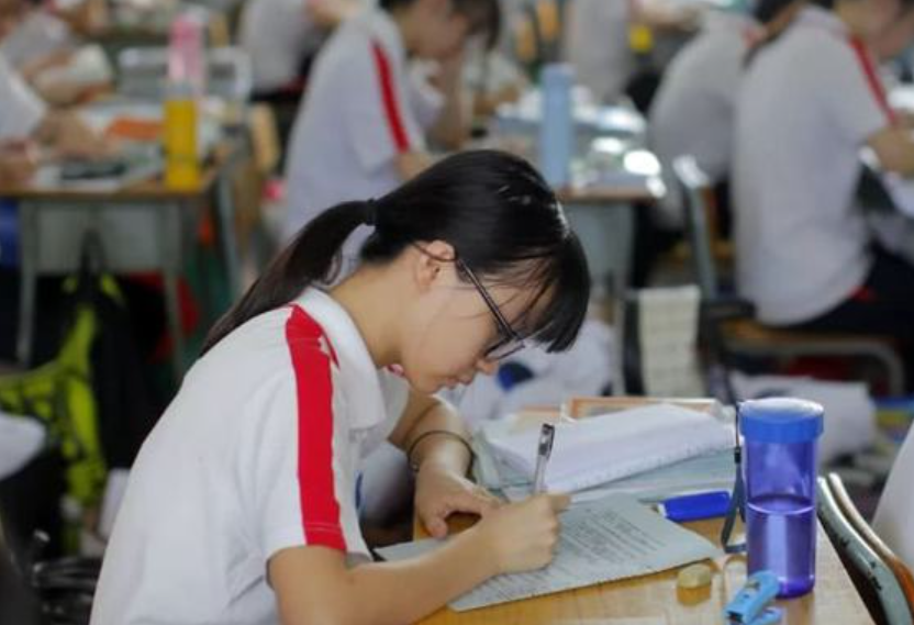 2022年高考将有三大变化，一类学生将面临考验，可能无缘本科