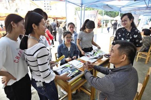 大学生如何顺利入党？其实决定权不在辅导员，了解“流程”更关键