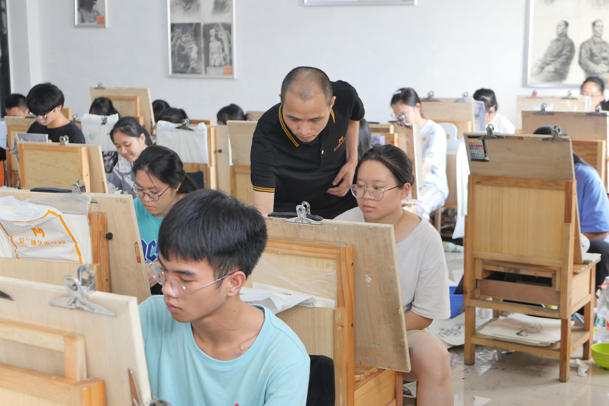 艺考丨校考和联考有什么区别，高考美术生你们必须知道这5个点