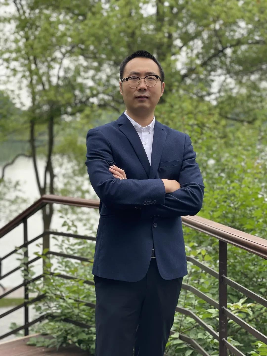 江汉大学图书馆（高能来袭）