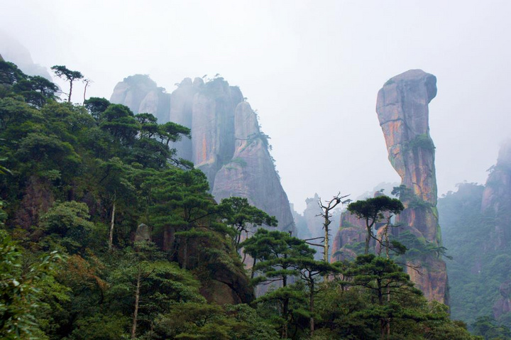 一生必去的7大名山，很多人一座都没见过，去过两座以上就太牛了