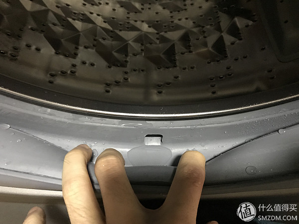 洗衣机：有容乃大 四千元10kg哪家强？松下、LG、三星对比横评