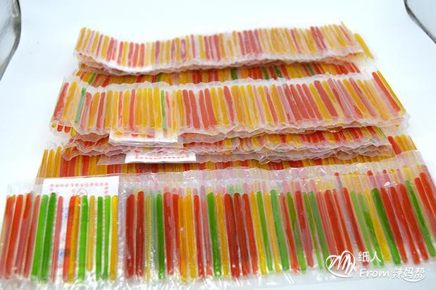 同一个童年:盘点80, 90后小时候吃过的零食,满满的回忆