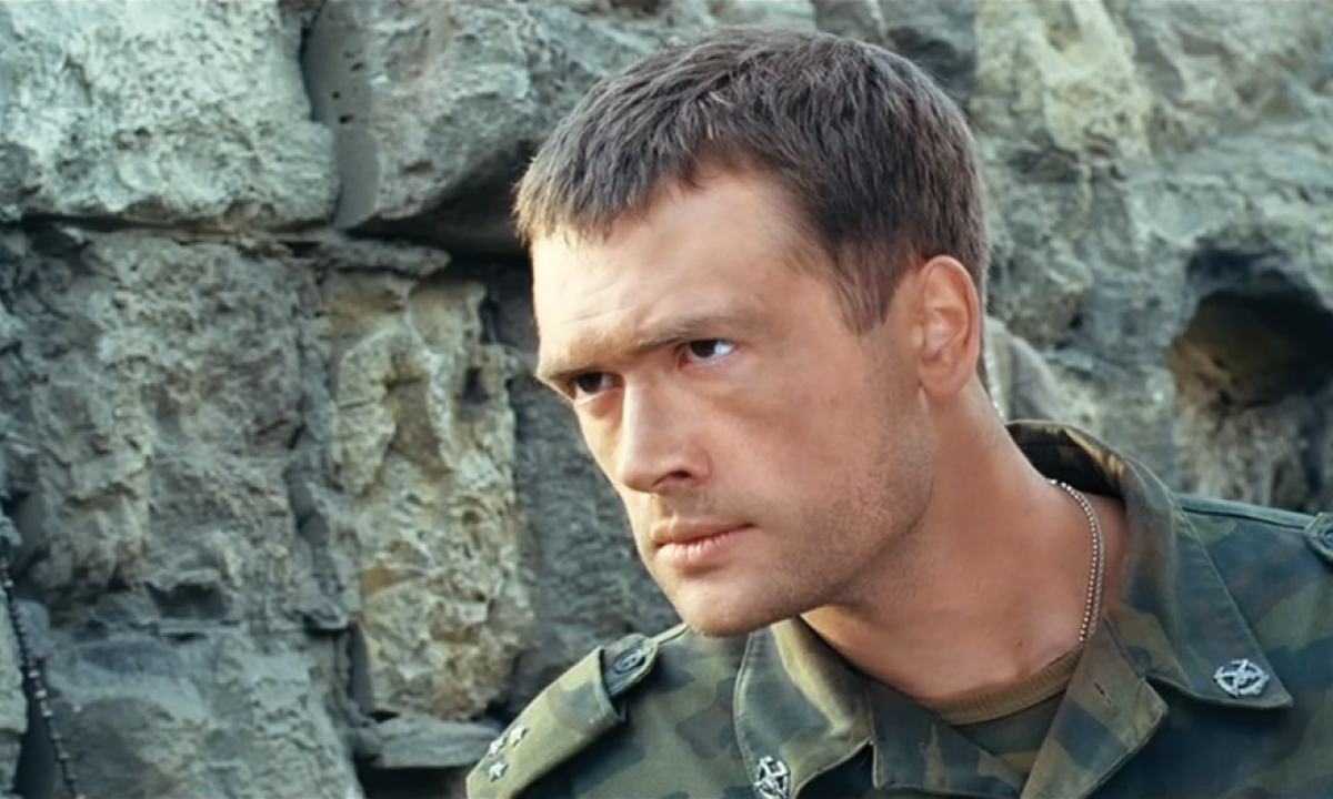 俄罗斯战争片《风暴之门》的男主演，为何沦落到无片可接？