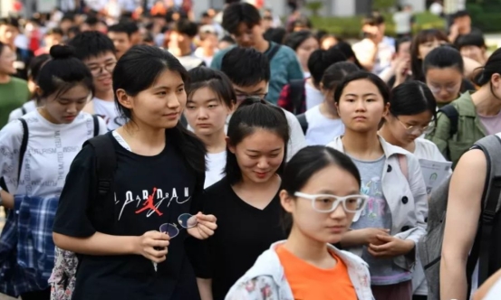 14个省份率先实行一批二批合并招生，此类考生最受益，看看有你吗