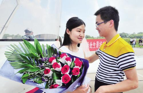 大学可以谈恋爱吗（为了不影响学习）