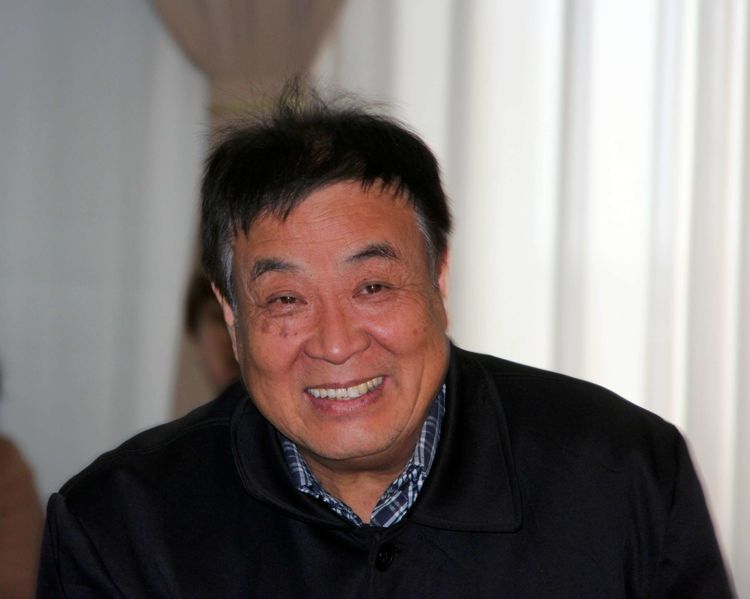 刘顺虎：远瞻红日染秋色 近看墨翁画腊梅