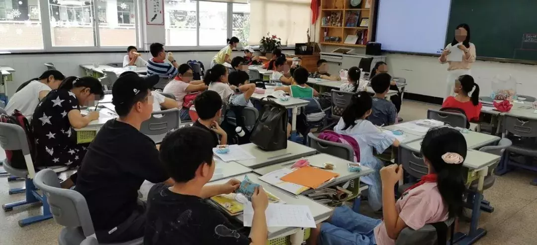 最新通报!文澜实验学校事件初步达成共识,学生返校复课,相关人员若有违法绝不姑息