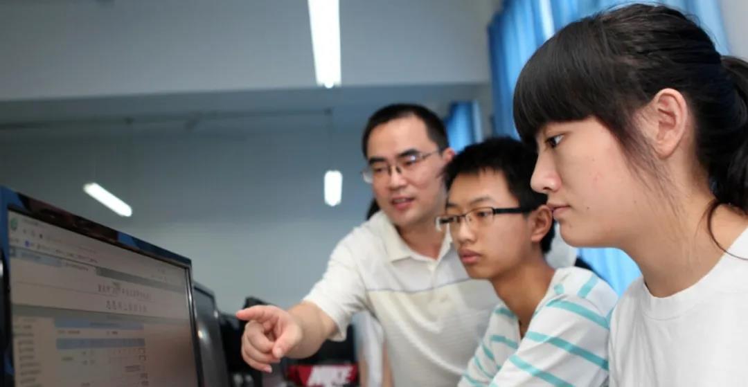 山东电力专科学校（成绩差强人意）