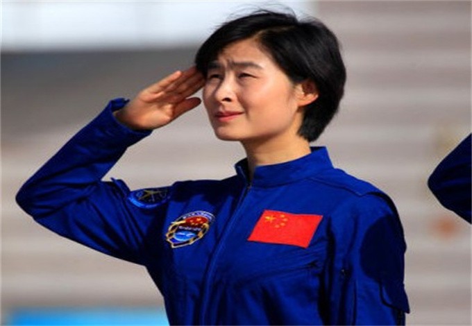 我国首位女宇航员刘洋，成功返回后为何突然“消失”，如今怎样了