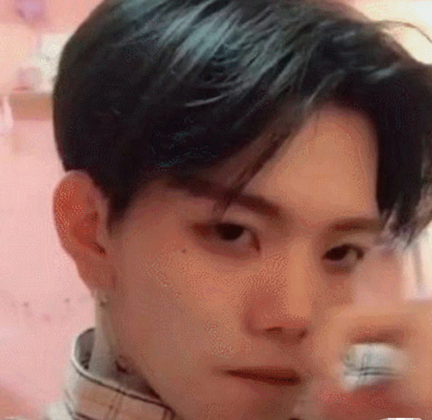 七鹤大人全脸(七鹤大人罕见露脸,当她摘下口罩那一刻,网友:你把口罩戴