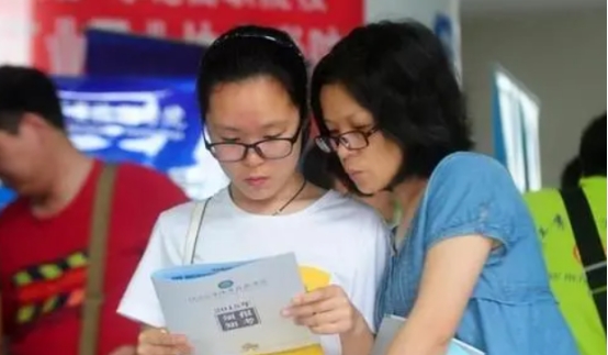 辽宁这所大学招生“爆冷”，录取线降到150分，还缺额2000人