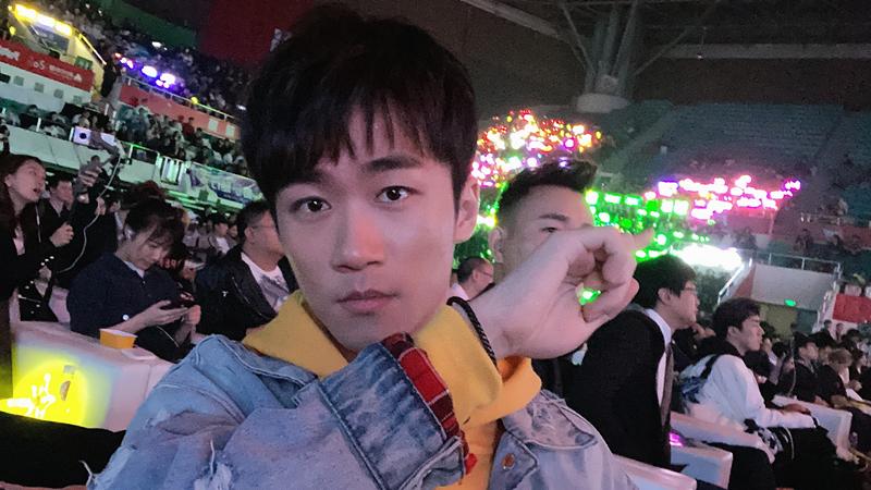 女友试水直播，不求人现身刷礼物，看到礼物金额后，网友不淡定了