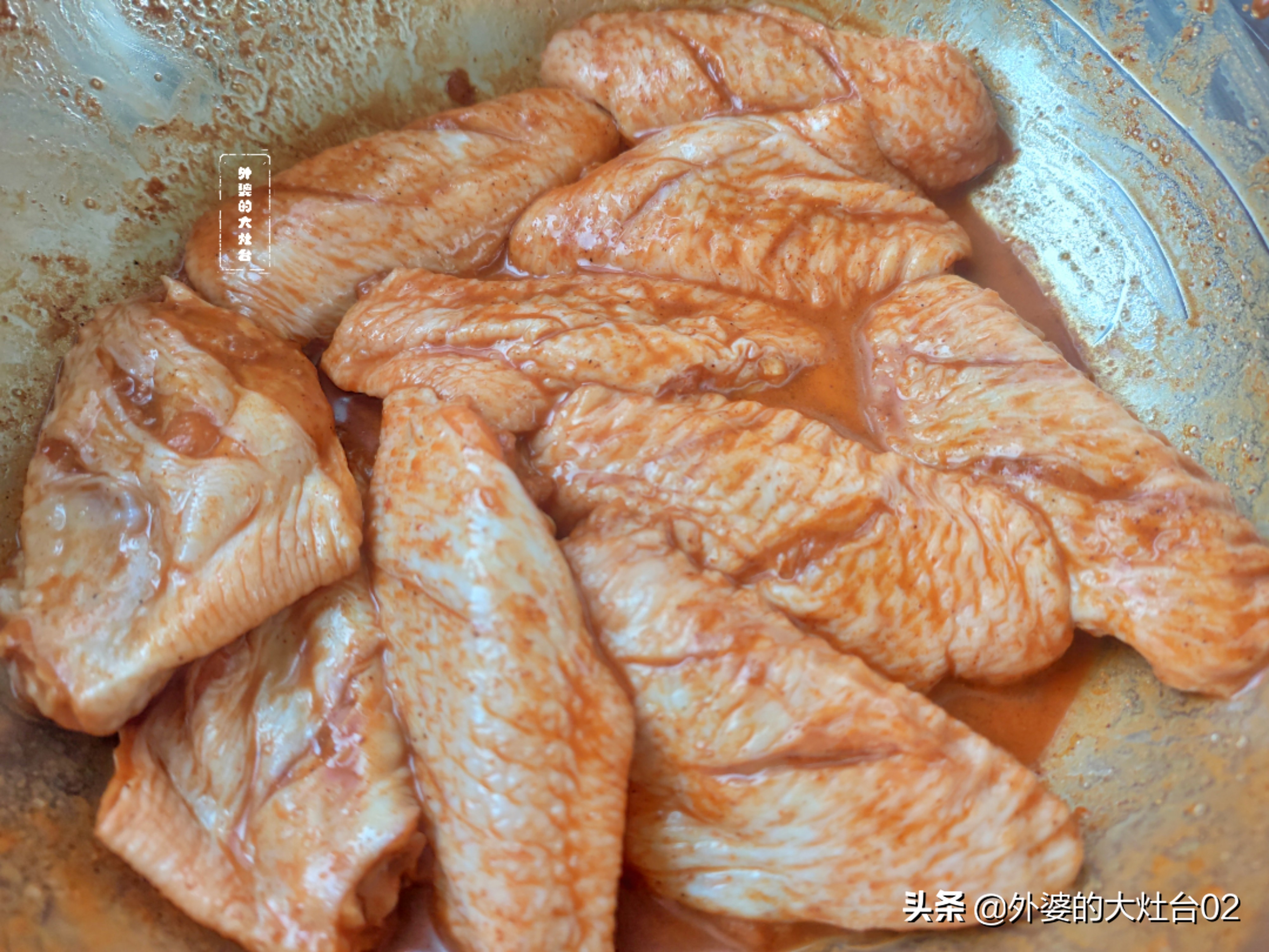 肯德基11元的奥尔良烤翅,在家做成本才4元,和肯德基一个味