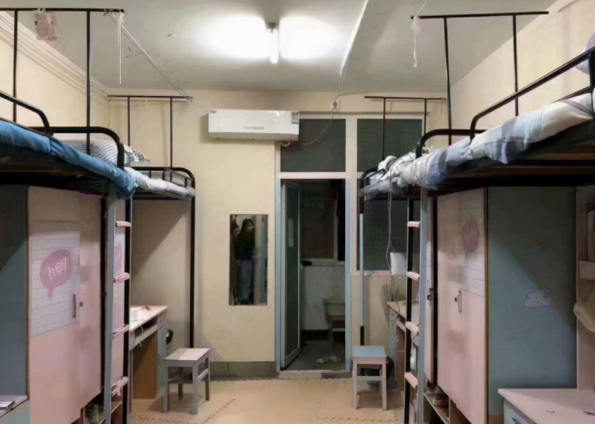 武汉多所大学学费“涨价”，家长欲哭无泪，2022高考生需引以为戒