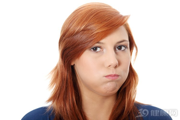 反酸、烧心还在吃奥美拉唑？医生：除了吃药还有其他解决方法