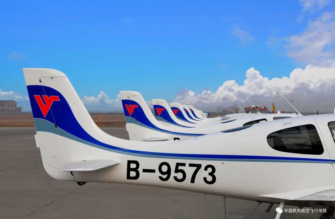 2022年招飞信息出炉暨热点问题解答——中国民用航空飞行学院
