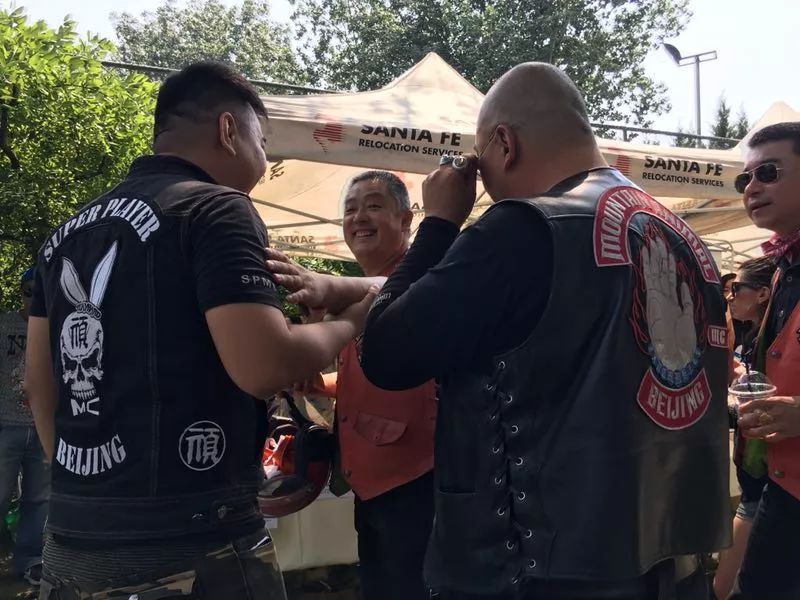 骑哈雷转会，摩托车俱乐部VI新视觉设计，制式手表西铁城海洋系列
